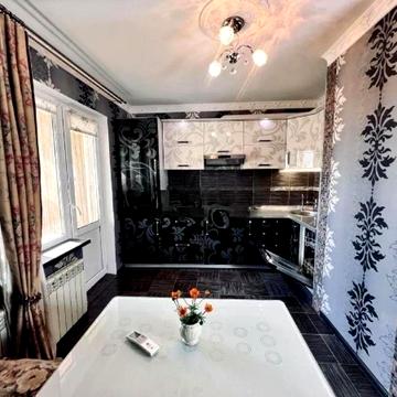 Простора та затишна 2-кімнатна квартира 77м² вул. Єлезавети Чавдар 4