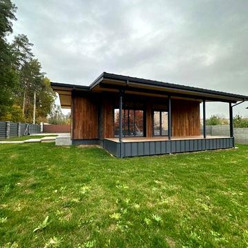 Будинок в лісі поруч з озером в с. Буча