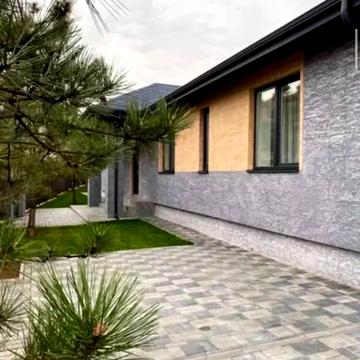 Бакинська вул.