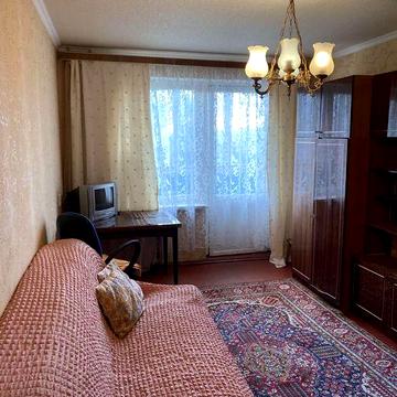 Сдам в аренду 2х комнатную квартиру на Лесном массиве, рядом м Лесная.