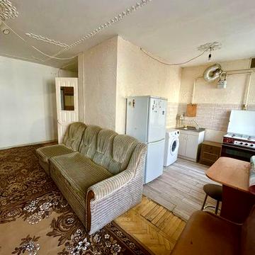 Продаж 2-кім квартири в центрі, Вал