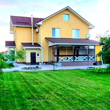 Продаж жилого будинку. Газ,камін,твердопалевний котел,гараж,підвал