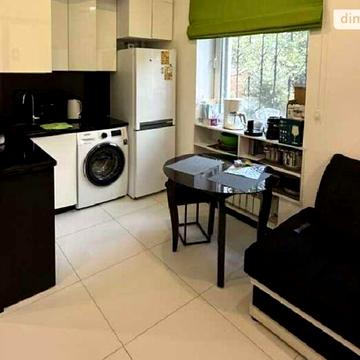 Продаж 3к Квартира Госпітальний провулок