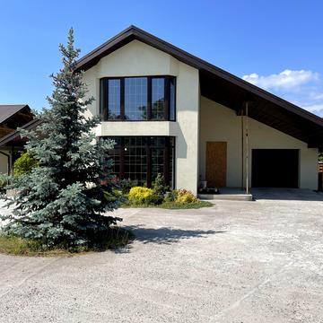 Райдужна, 10