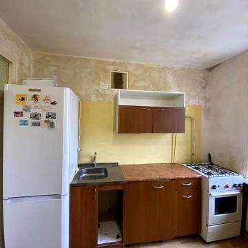 Сергія Амброса вул., 147