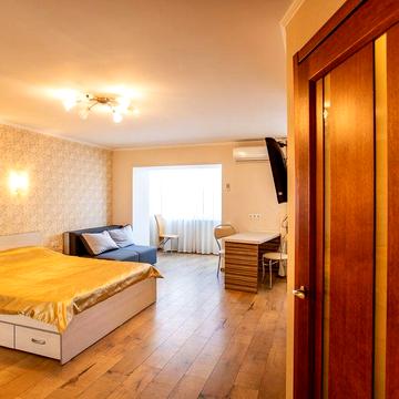 Сдаётся однокомнатная теплая  квартира на ул.. Молодежной ,