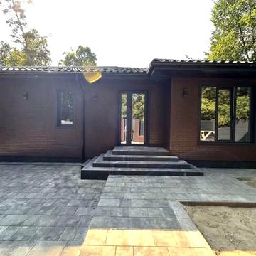 Євгена Коновальця вул.