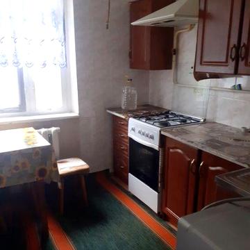 Сдам 2ком.квартиру 1/9 ул. Покрышева на Таврическом.