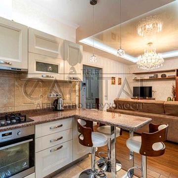 Оренда 2к квартири Майдан Хрещатик ЦЕНТР Прорізна