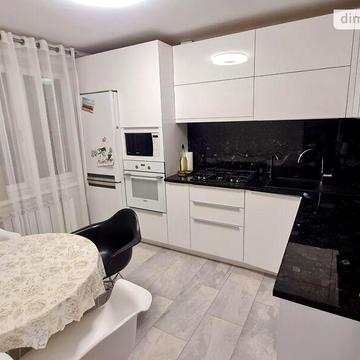 Продаж 3к Квартира Калинова вулиця