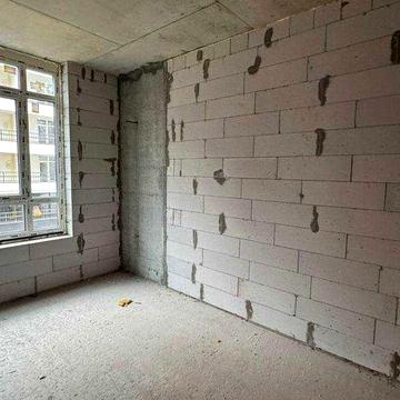 Студія 36м2. В 15 хв від метро на авто