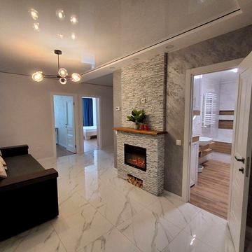 Оренда 2кім і кухня студія 2 пов/10 Київська