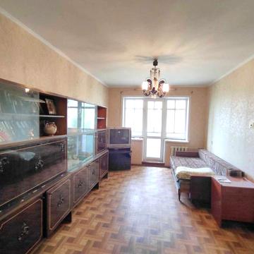 Здається 3 кімнатна квартира біля ринку "Колос"