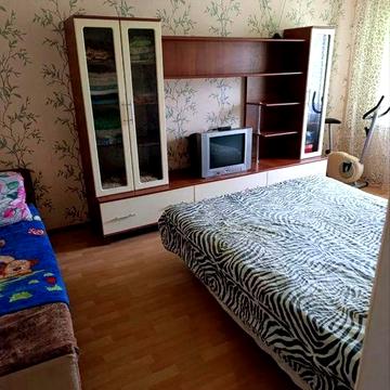 Оренда 1-к, Оболонський район, метро Мінська, вул. Юрія Кондратюка 4