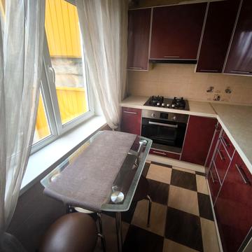 Василя Іваниса вул. (Миколи Матеюка), 5