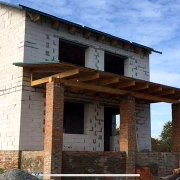 Чудовий будинок в Пісочині