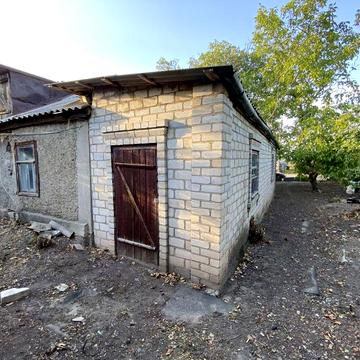 Будинок на скалі під ремонт