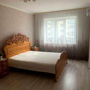 Продам 1к квартиру вул.Єськова 14а 40м2
