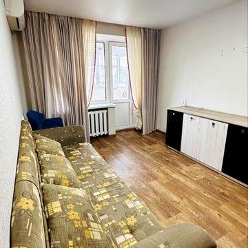 Продаж 3-кімнатної квартири повністю з меблями та технікой!