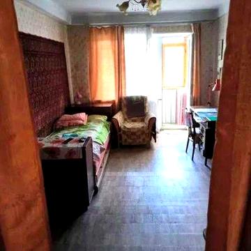 2-кімнатна квартира по вул. Лохвицька