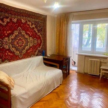 2-х кімнатна квартира  друга лінія Василя Овсієнка 8 Лобановського.