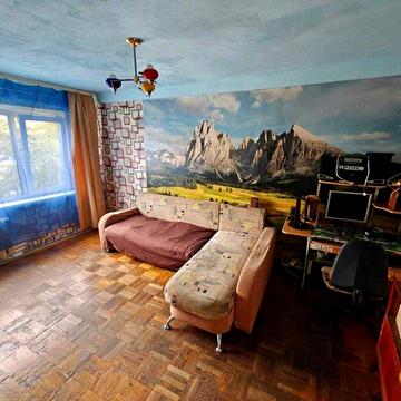 Продаж 3к квартири Дніпровського району Воскресенка бульвар Перова 11