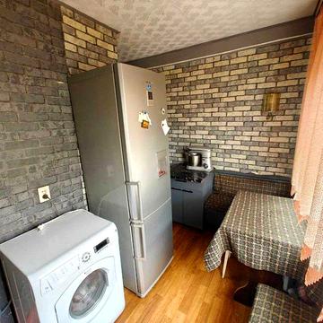 Продаж 3к квартири Дніпровського району Воскресенка бульвар Перова 11