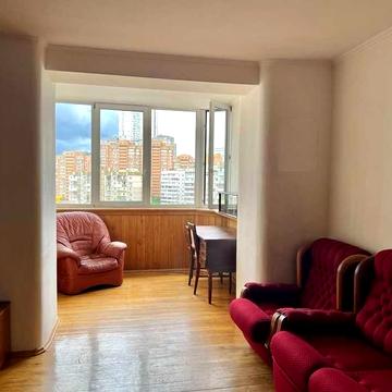 БЕЗ % Продам 3 кім.кв., вул. Княжий Затон 11,  Позняки.