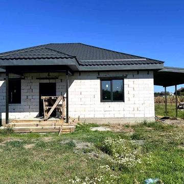 Продається сучасний одноповерховий будинок. Галина