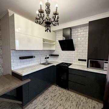 Продам квартиру Песочин