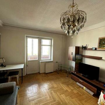 здається чудова квартира 2-кімнатна,метро Лісова та Чернігівська