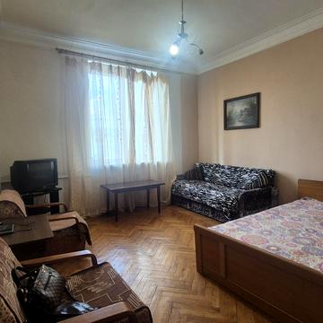 Канатний пров., 3