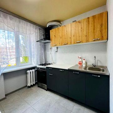 Здається 1-кімнатна квартира