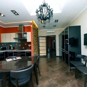 Звенигородська вул., 7