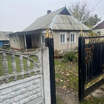 Продам дом в селе Николаевка Синельниковский район
