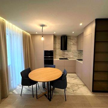 ‼️Центр‼️ 3 кімнатна з євроремонтом, 85 м², інд.опалення ЖК Кадетський