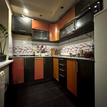 Ентузіастів вул., 43