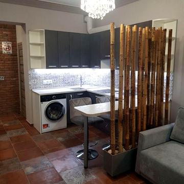 Софіївська вул., 20