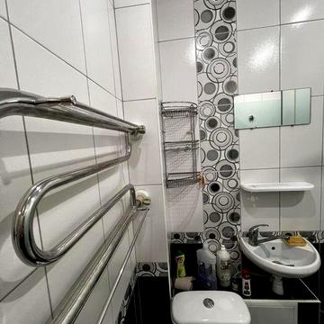 Продаж 2к квартири центр міста дешево