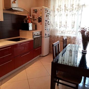 Драгоманова вул., 6-А