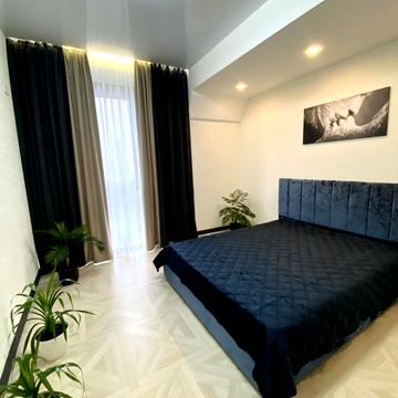 Вячеслава Чорновола вул. (Енгельса), 243/1