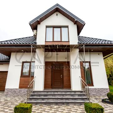 Центральна вул., 100