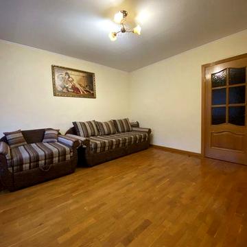 Продаж 1к квартири біля метро "Палац"Україна" і "Олімпійська"центр