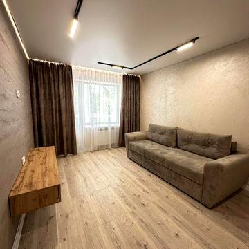 Продам двокімнатну квартиру зі свіжим ремонтом