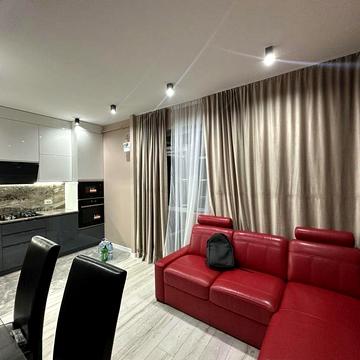 Оренда класної квартири в  ЖК бізнес-класу по вул Зелена 119