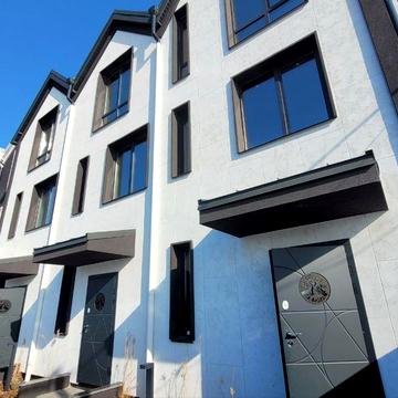 Дніпровська