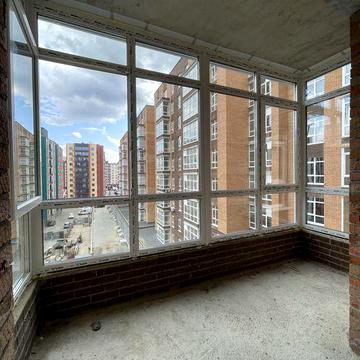 1кім.квартира 47 м² Крошня Будинок- Червона цегла