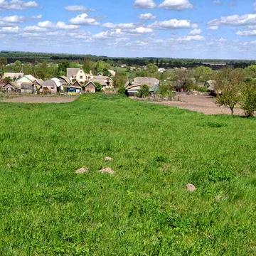 Захисників України, 84