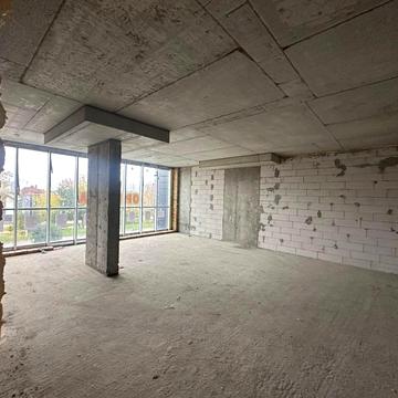 Машинобудівників вул., 16