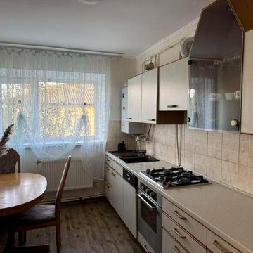 КІЦМАНЬ! Здам 2х кімнатну в ЦЕНТРІ, КОСМОНАВТІВ, ПОСУДОМИЙна, газ коте